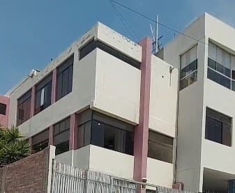 Disputas por el local del Colegio de Veterinarios en Arequipa